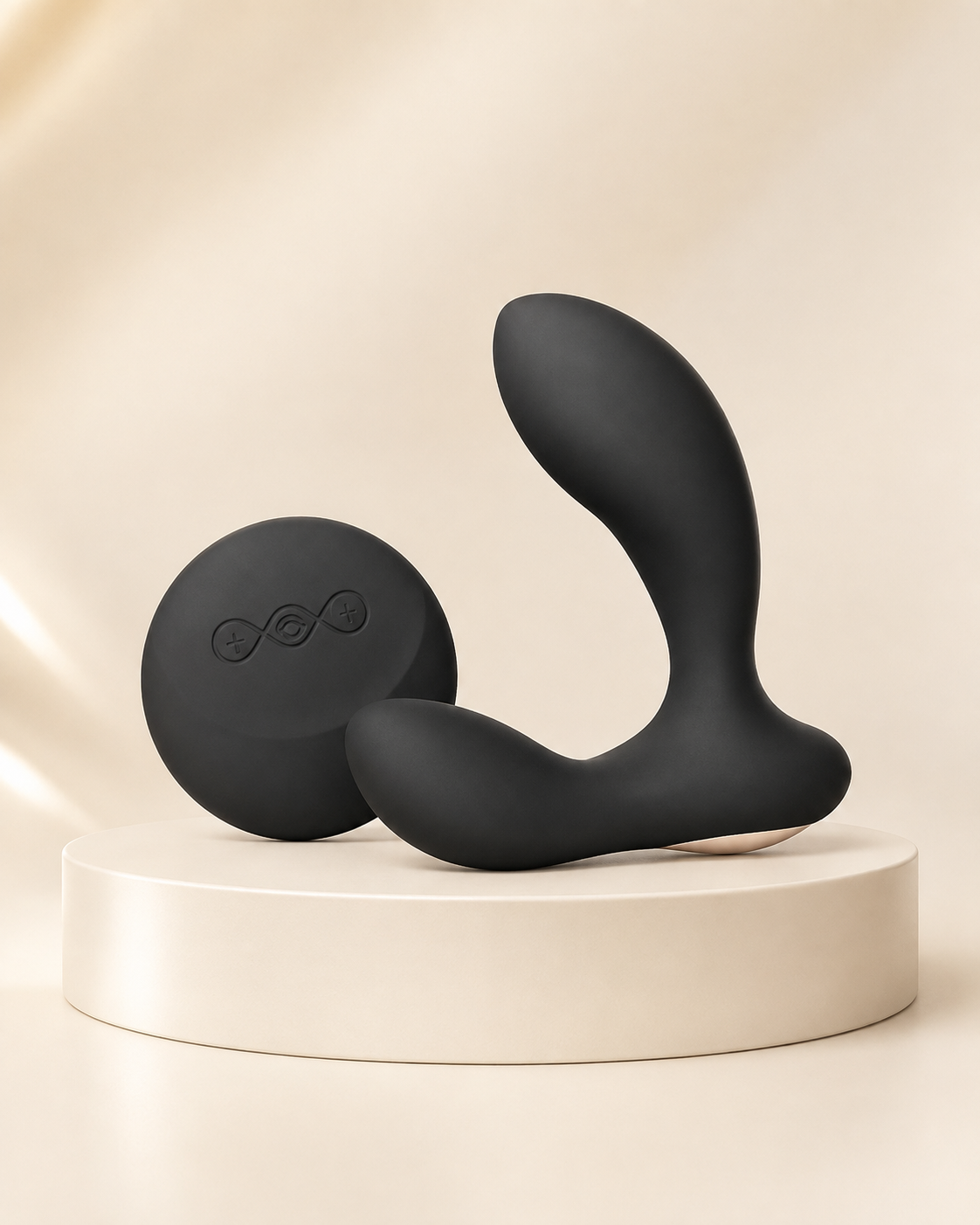 LELO HUGO™ Remote Controlled Prostate Massager | Black